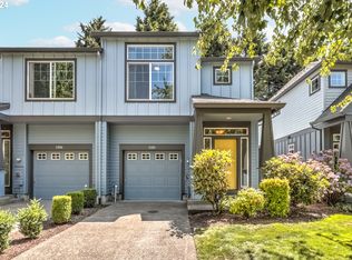 1310 SE Roundelay St, Hillsboro, OR 97123