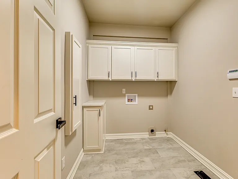 4608 E 94th St — Photo 29