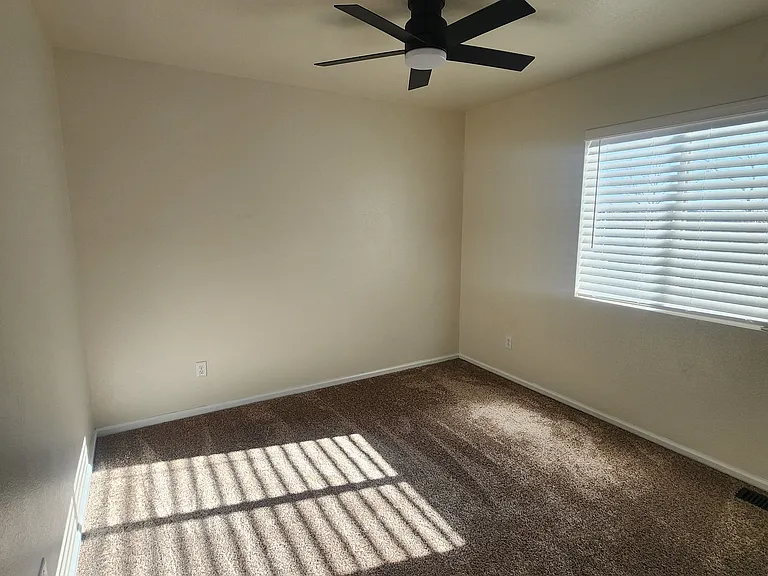 2nd Upstairs Bedroom