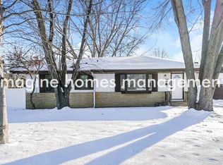 7109 Hartkopf Ln, Minneapolis, MN 55428