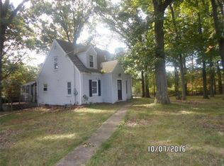 120 Pearce Rd, Mars, PA 16046