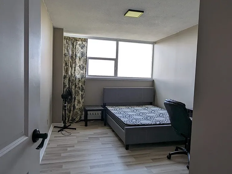 215 Glenridge Ave #907 — Photo 13