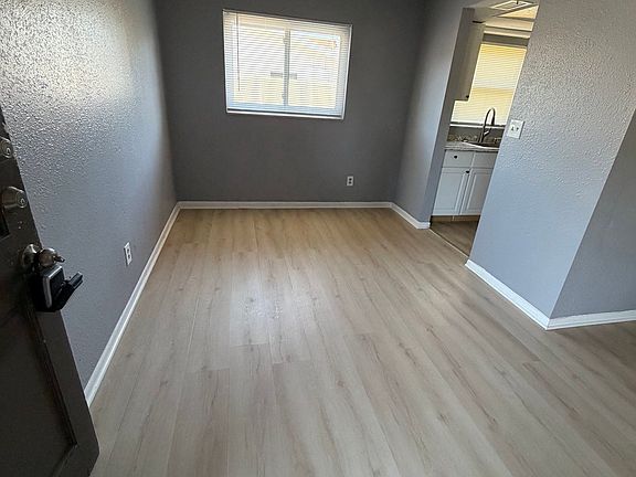 2nd image of 6026 22nd Ave N #B1