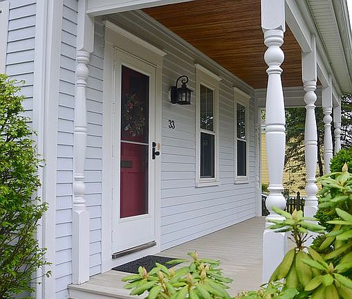 2nd image of 33 Columbus Ave