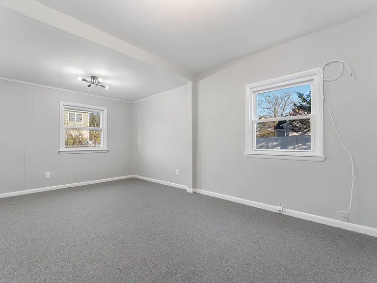 Primary Bedrooom