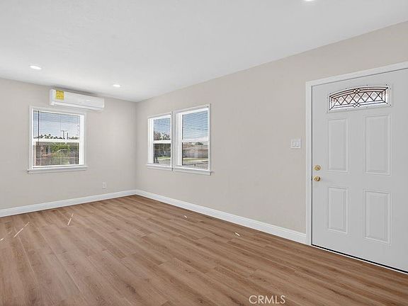 4th image of 1202 W 11th St