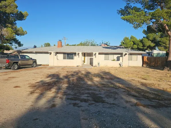 14180 Tehachapi Rd, Apple Valley, CA 92307