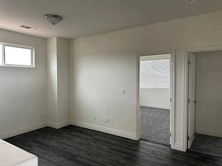 260 Waterfall Rd — Photo 19