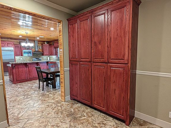 5th image of 3350 Mayer Ln