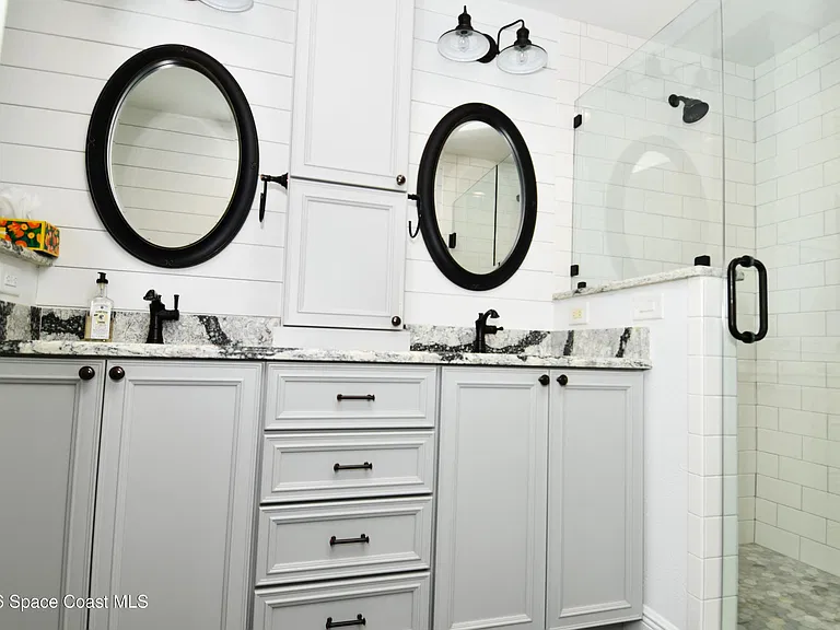 405 Sparrow Dr — Photo 26