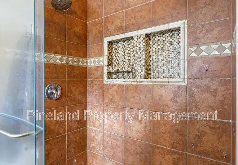 310 Timber Ridge Dr — Photo 16