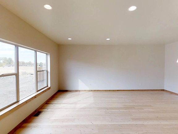 3rd image of 89 Naomi Rose Ln #B
