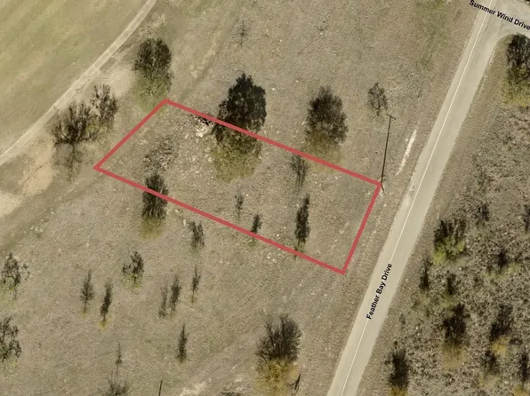 609 Feather Bay Blvd, Brownwood, TX 76801