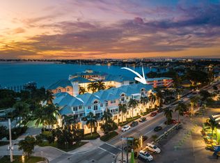 305 E Ocean Avenue #Th-7, Lantana, FL 33462
