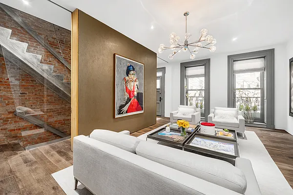 Sold by Compass | media 4