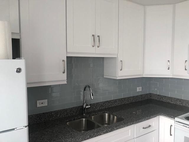 2nd image of 1421 Homestead Rd APT H