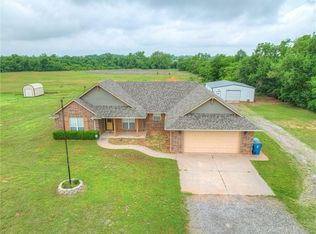 527 N Richland Rd, Tuttle, OK 73089