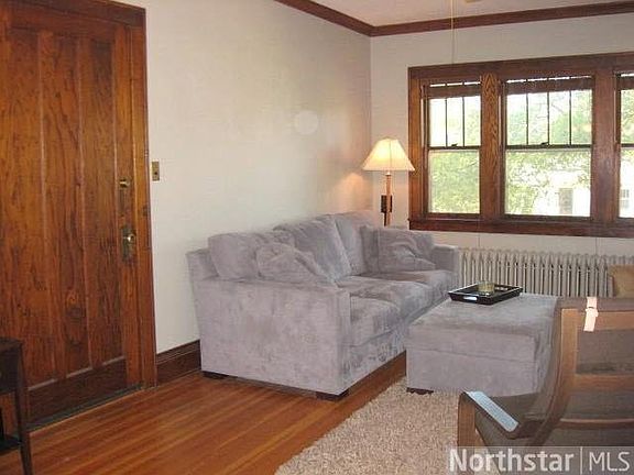 2nd image of 3527 Pleasant Avenue