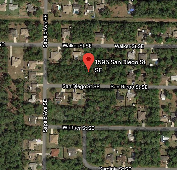 1st image of 1595 San Diego St SE