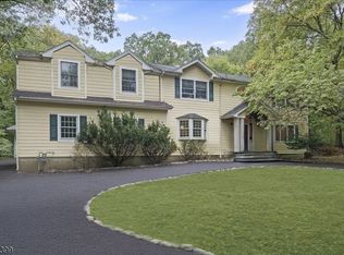 240 Ottowa Ln, Franklin Lakes Boro, NJ 07417