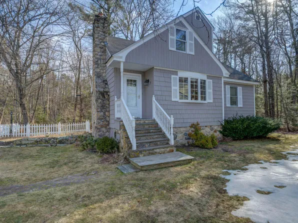 7 Maple Drive, Saco, ME 04072