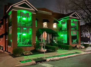 332 N 6th St, Paducah, KY 42001