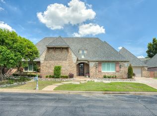 10131 S 77th Pl E, Tulsa, OK 74133