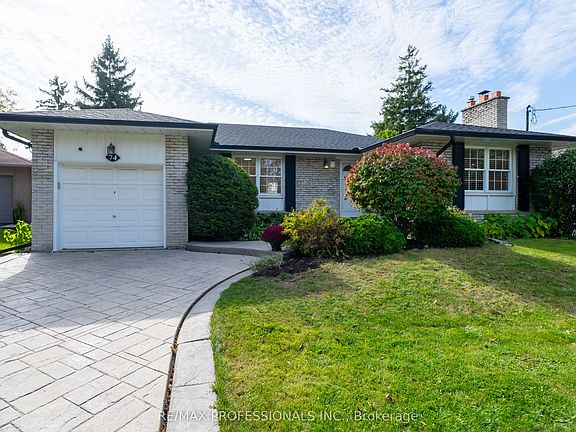 2nd image of 74 Crendon Dr