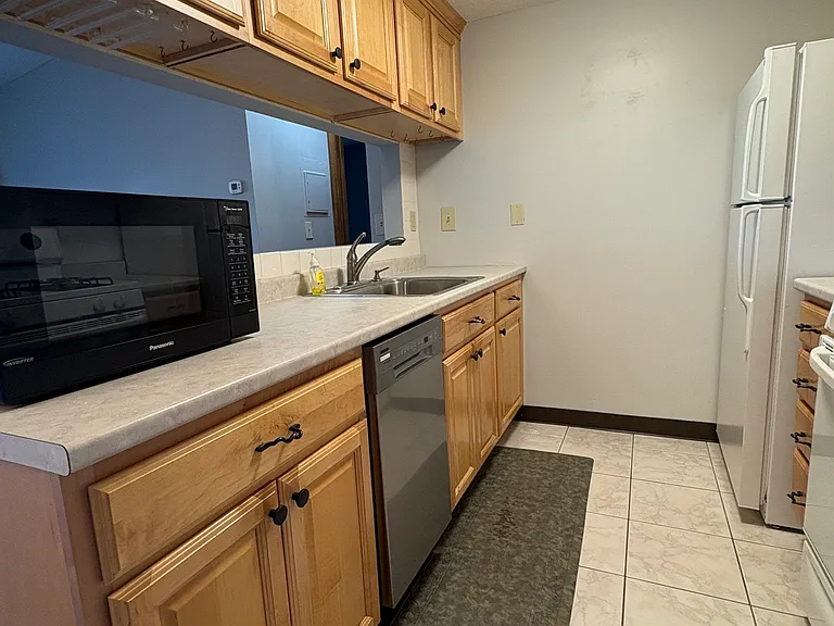 80 Little Oak Ln #80 — Photo 5