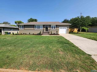 2802 Lafayette Rd SW, Huntsville, AL 35801