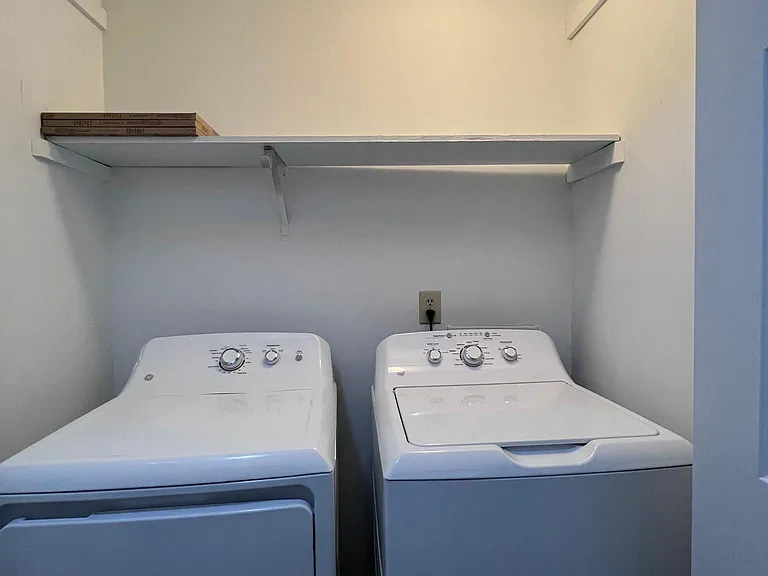 2672 Windy Xing — Photo 17