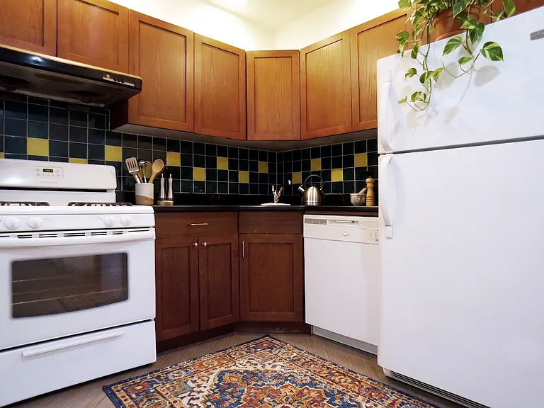 165 Havemeyer St #2B — Photo 1
