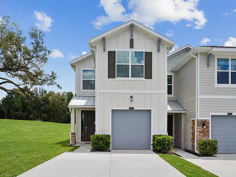 Highland Ridge Townhomes — Photo 24