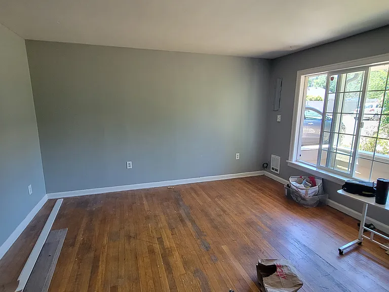 3480 3rd Ave SE — Photo 5