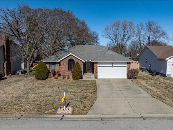 623 Windsor Cir, Pittsburg, KS 66762