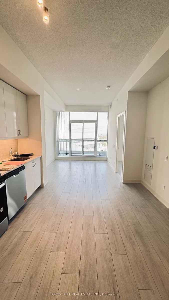 Building Photo - 4955 Yonge St #Penthouse 215