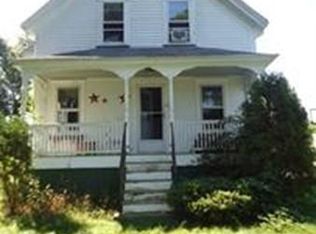 2 Slocum Farm Dr, Dartmouth, MA 02747