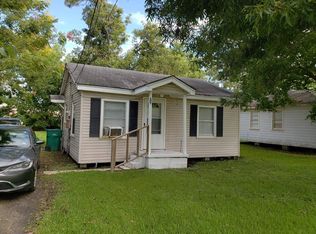 3912 McKinney Ext, La Marque, TX 77568