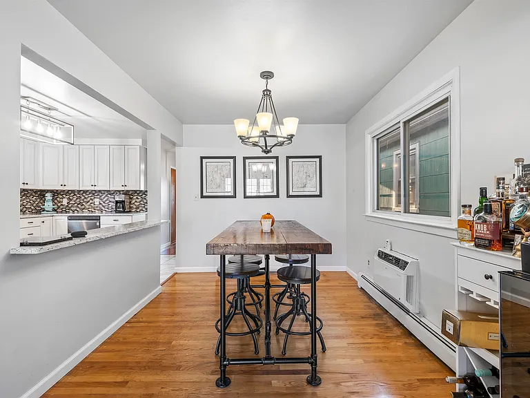 290 Randolph Ave #2 — Photo 12