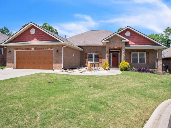 405 Sunset Farm Ln, Simpsonville, SC 29681