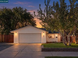 26 Polaris Dr, Pittsburg, CA 94565