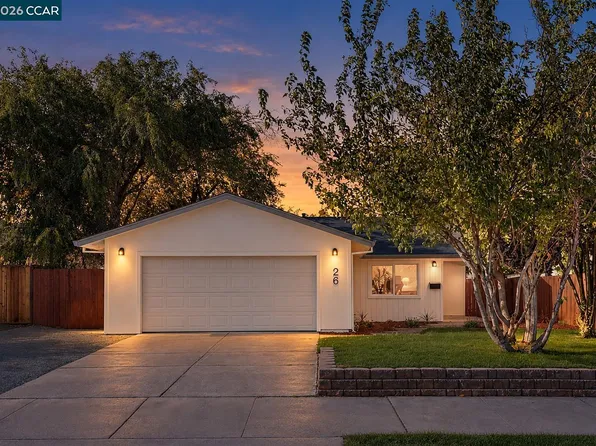 26 Polaris Dr, Pittsburg, CA 94565