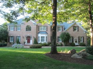 26 Heritage Ct, Randolph, NJ 07869