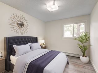 Pembroke Estates, Edmonton, AB T5T 1M3