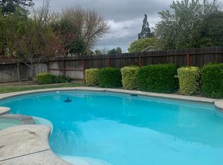 1303 Brookdale Way, Manteca, CA 95336
