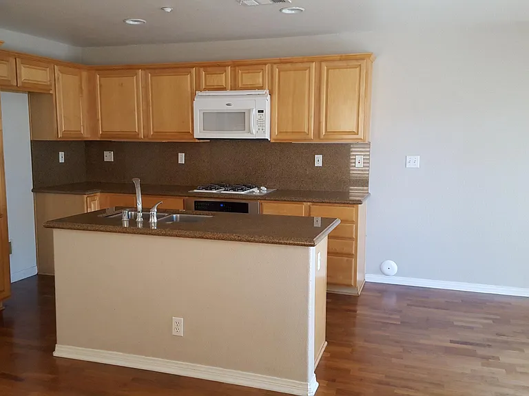 432 Hummingbird Dr — Photo 19
