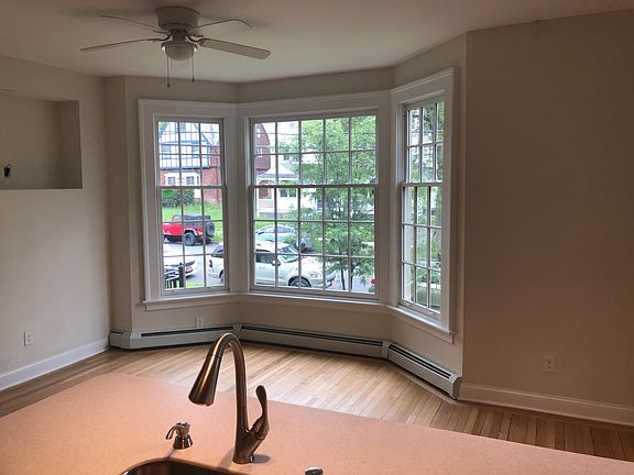 5th image of 115 S Lake Avenue 3 4 And #1