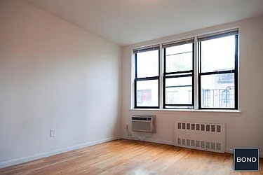 Rented by Bond New York