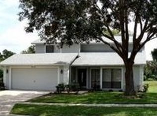 4010 Bell Grande Dr, Valrico, FL 33596