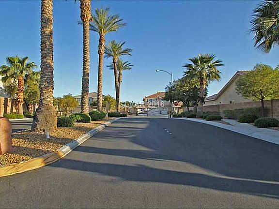 3rd image of 6271 Rocky Top Ave